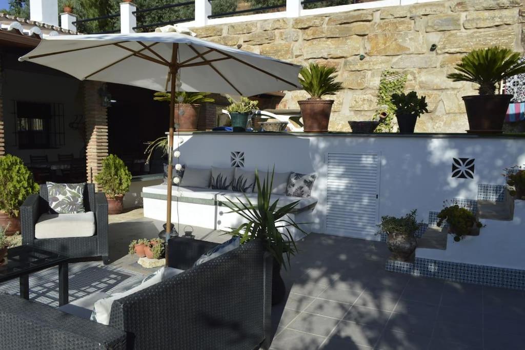 Fantastic Private Villa With Pool Near Ardales And Caminito Del Rey Bagian luar foto