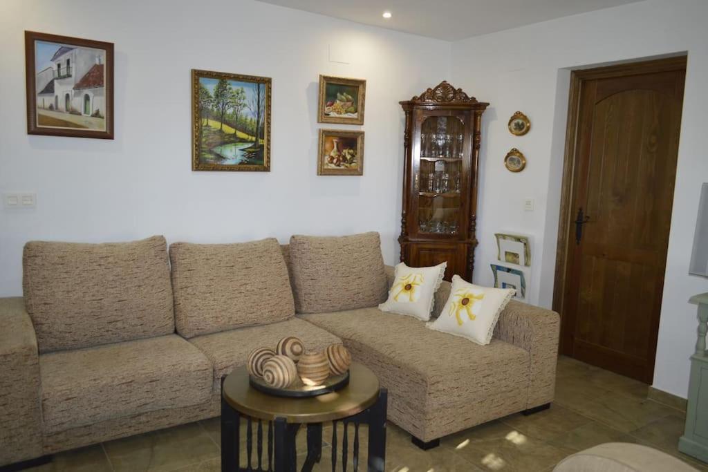 Fantastic Private Villa With Pool Near Ardales And Caminito Del Rey Bagian luar foto