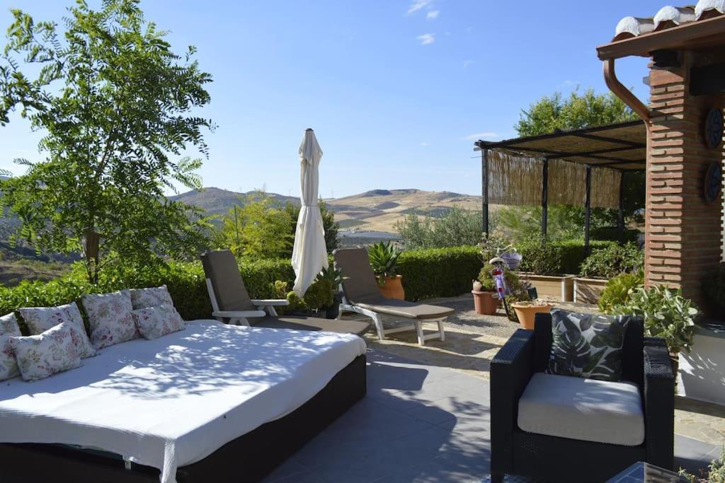 Fantastic Private Villa With Pool Near Ardales And Caminito Del Rey Bagian luar foto